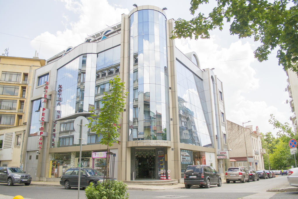 Haskovo Hotel Ngoại thất bức ảnh